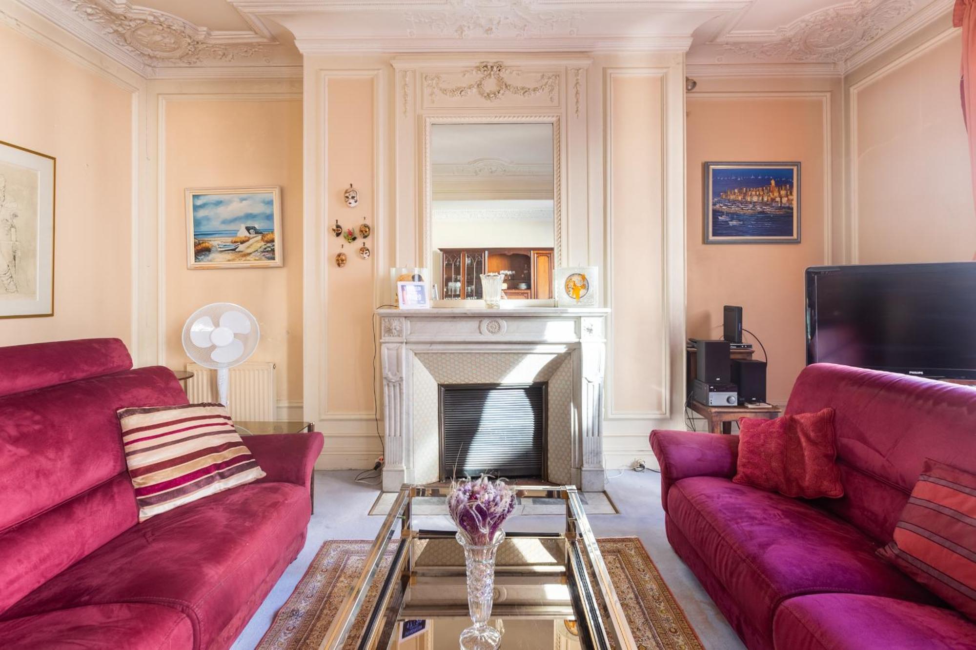 Le Laos - Tour Eiffel - Metro 6 Cambronne Appartement