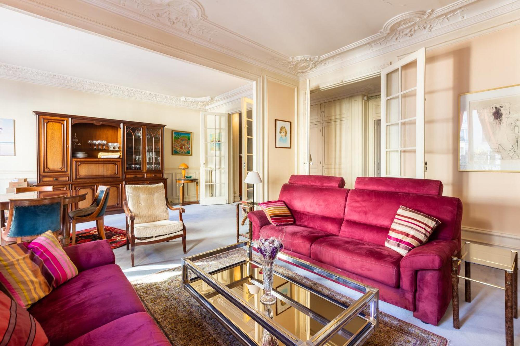 Appartement Le Laos - Tour Eiffel - Metro 6 Cambronne Parijs